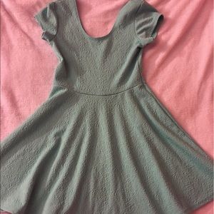 Short sleeved dress